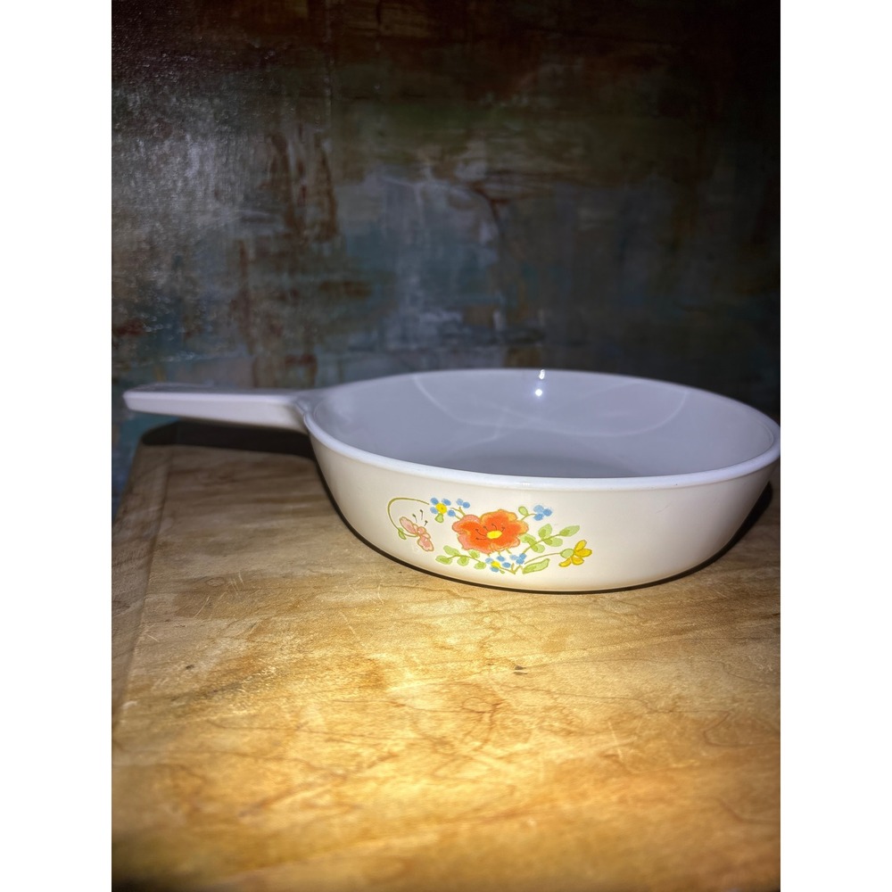 Corning Ware P-83-B Wildflower 6.5 Inch Skillet Vintage Pyroceram USA Made